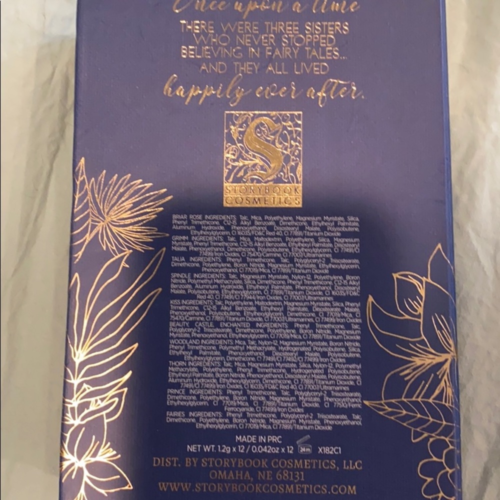 Eyeshadow book - Picture 4 of 5